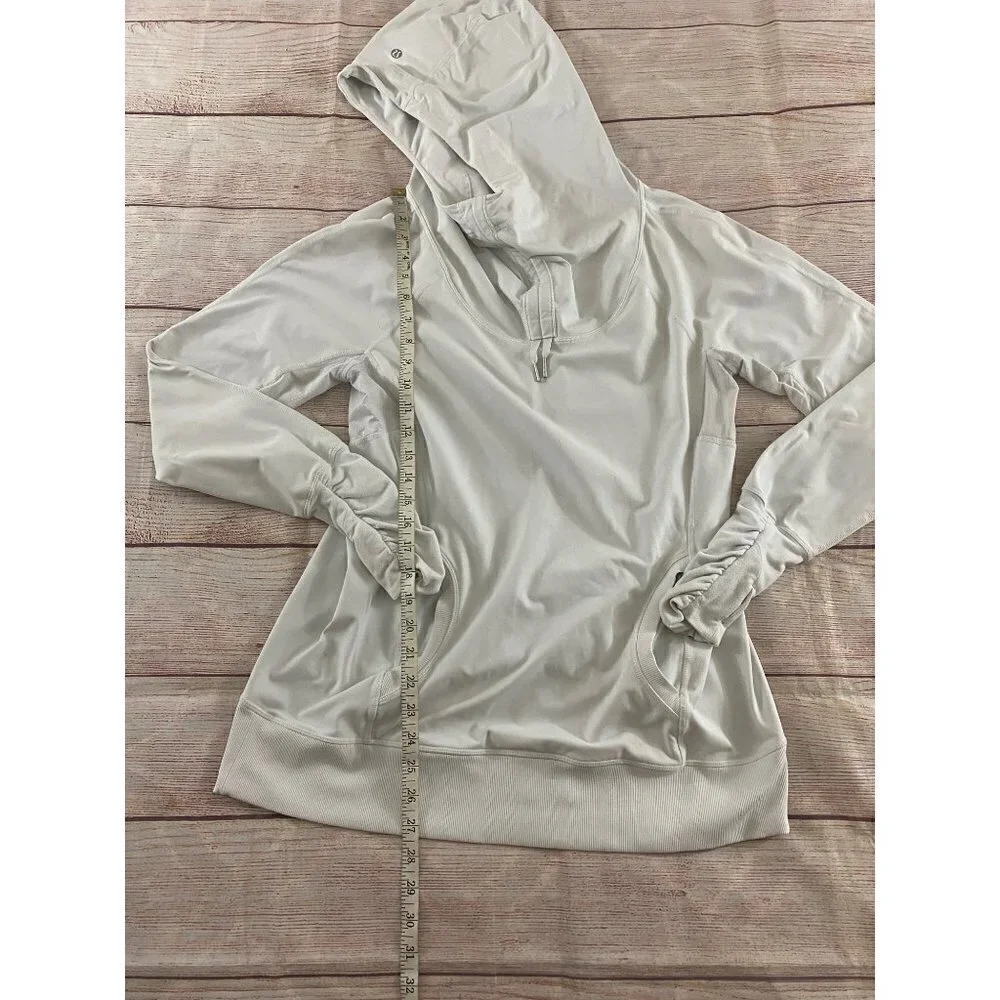 Lululemon Athletica Women's White Light Hooded Pullover - 12 - Picture 3 of 12